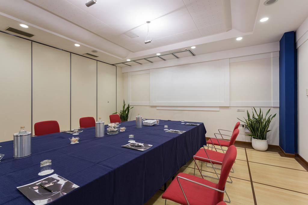 Hotel Luna Riccione E Aqua Spa Only Adults +12 Exteriör bild