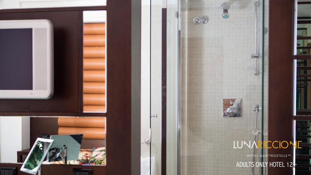 Hotel Luna Riccione E Aqua Spa Only Adults +12 Exteriör bild